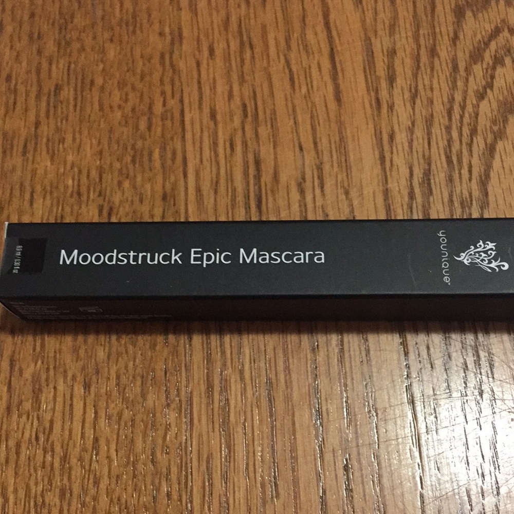 Younique mood struck epic mascara